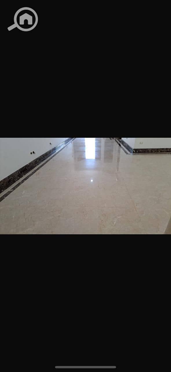 8 82105f79-bc10-48ff-9546-9f7b79db8894. jpg