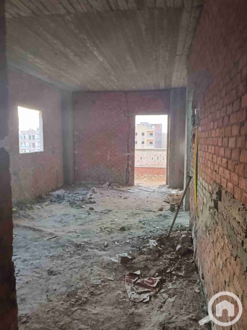 6 24e61780-c8c2-4fb7-83c0-15a3afc643ff-1_all_1657. jpg