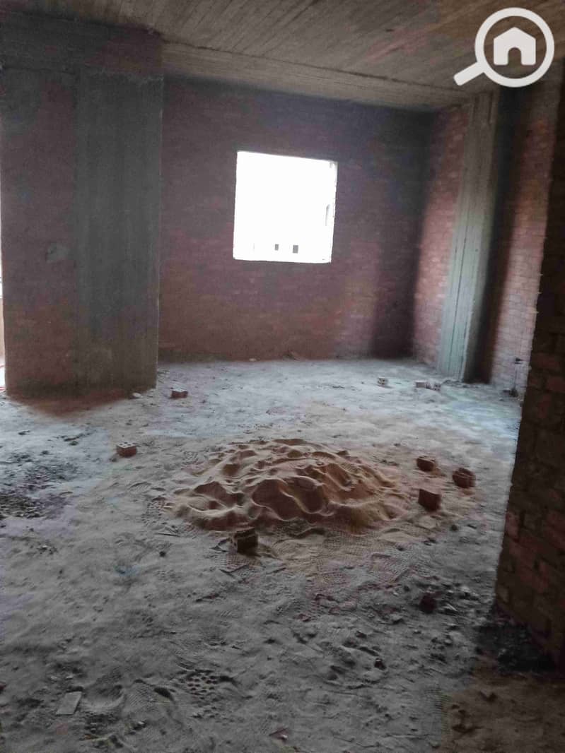 13 24e61780-c8c2-4fb7-83c0-15a3afc643ff-1_all_1642. jpg