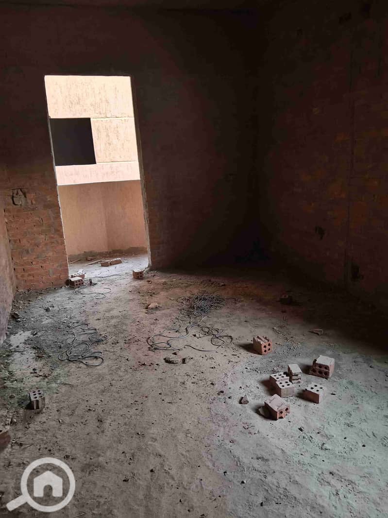 11 24e61780-c8c2-4fb7-83c0-15a3afc643ff-1_all_1647. jpg