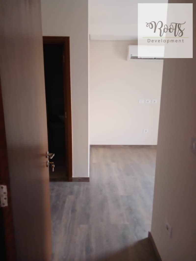 5 WhatsApp Image 2025-10-24 at 21.02. 13. jpeg