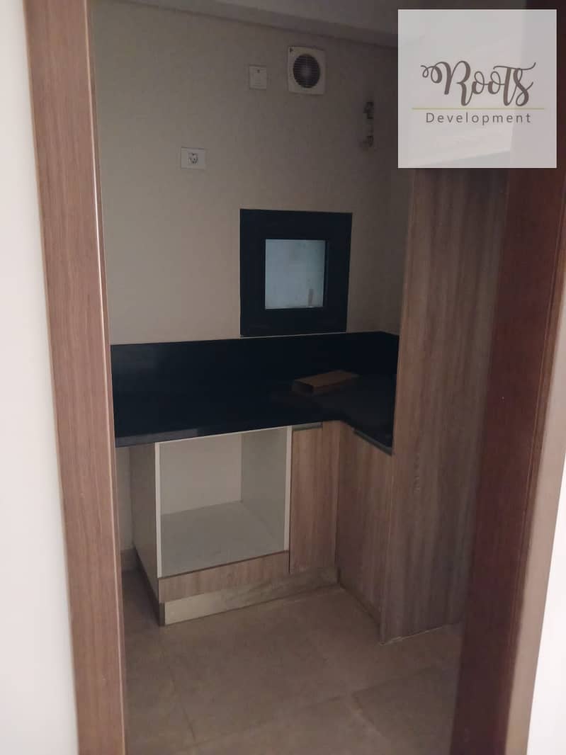 10 WhatsApp Image 2025-10-24 at 21.02. 15 (1). jpeg