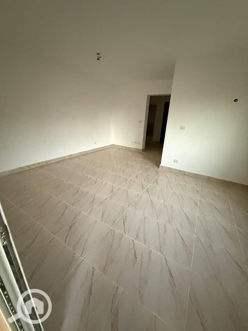 2 5794d267-b041-4496-bb59-2fa86ccad6ca - Copy. jpg