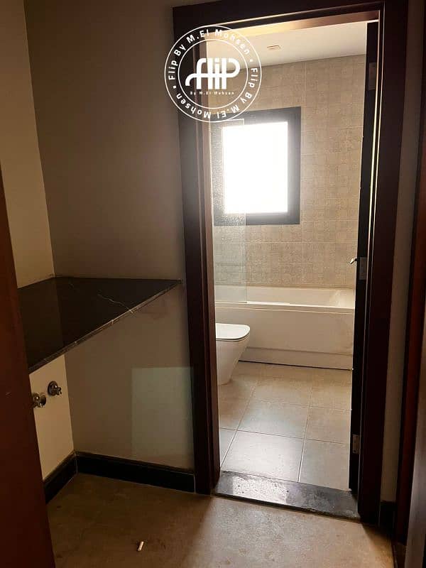 12 WhatsApp Image 2025-12-14 at 4.40. 13 PM (1). png