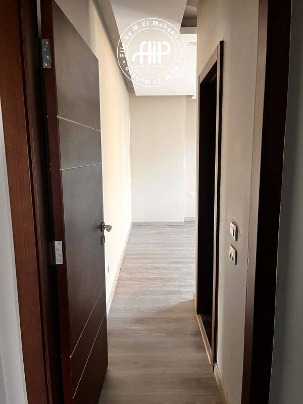 21 WhatsApp Image 2025-12-14 at 4.40. 16 PM. png