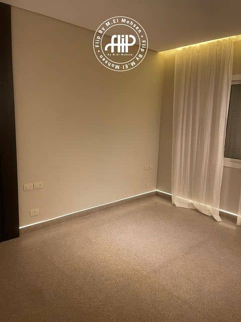 10 WhatsApp Image 2025-12-14 at 4.54. 39 PM. png