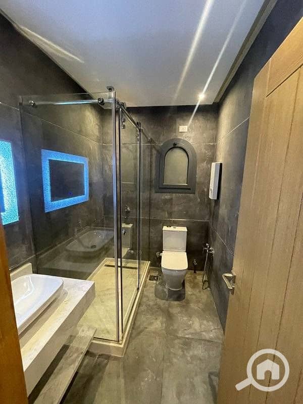 5 453970446_1101692608184426_4139434581108478213_n. jpg