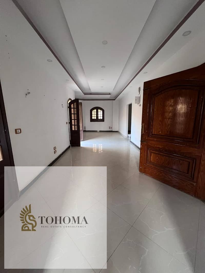 2 b2b16f59-0822-471c-9052-5e8196fdcf42. jpg