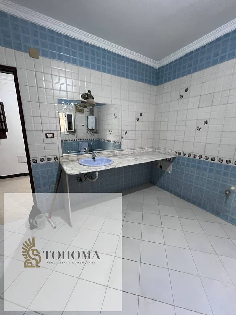 5 dd736604-8bd9-4164-b2f3-3e44bdea2062. jpg