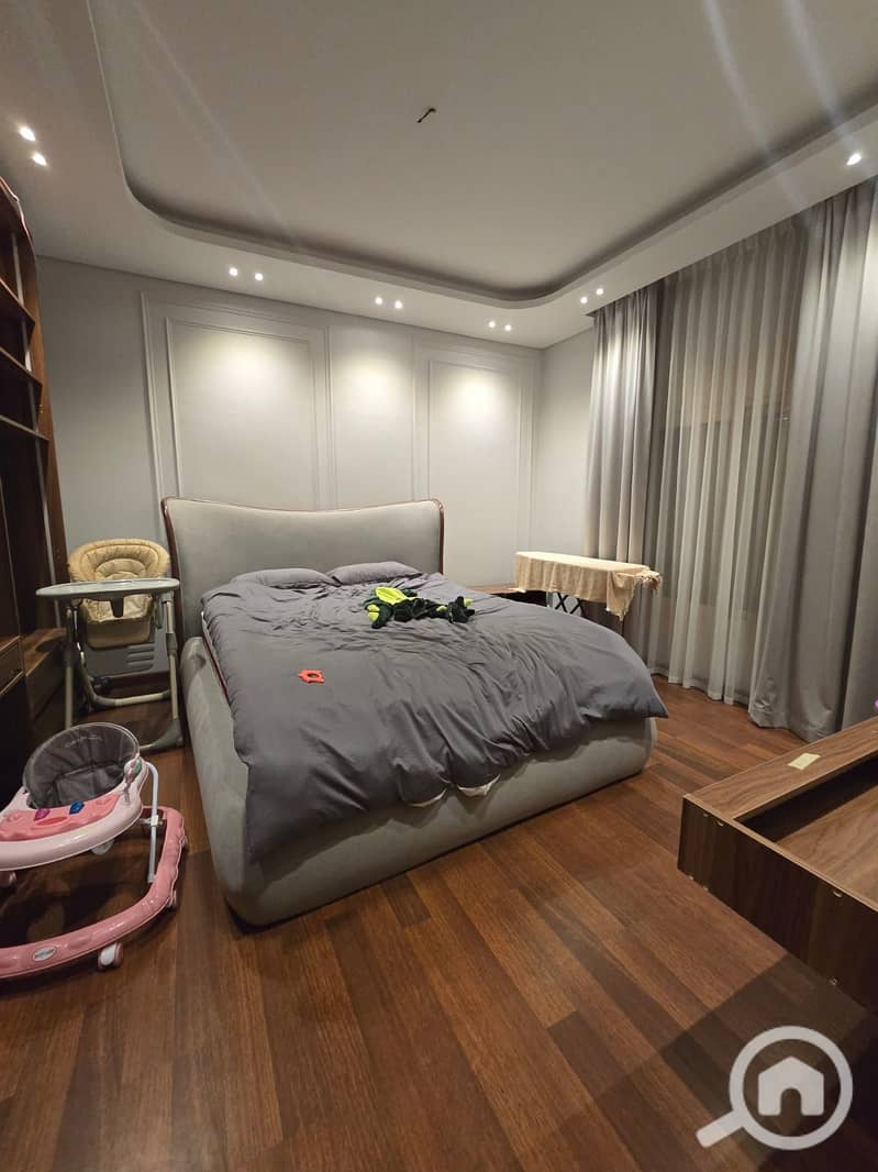 9 8c461a36-7dfe-4948-8f7d-42149a927ec2. jpeg