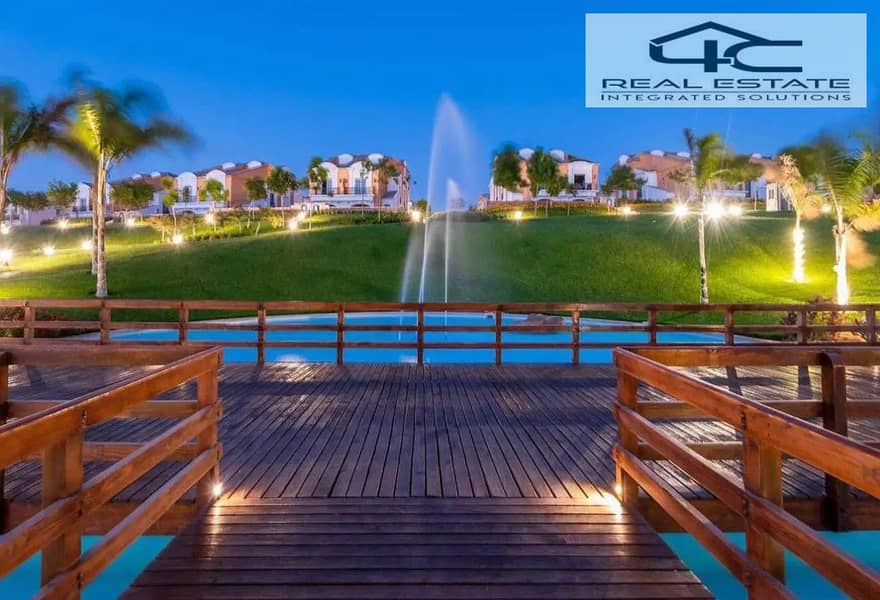 12 6414845-be448o. png