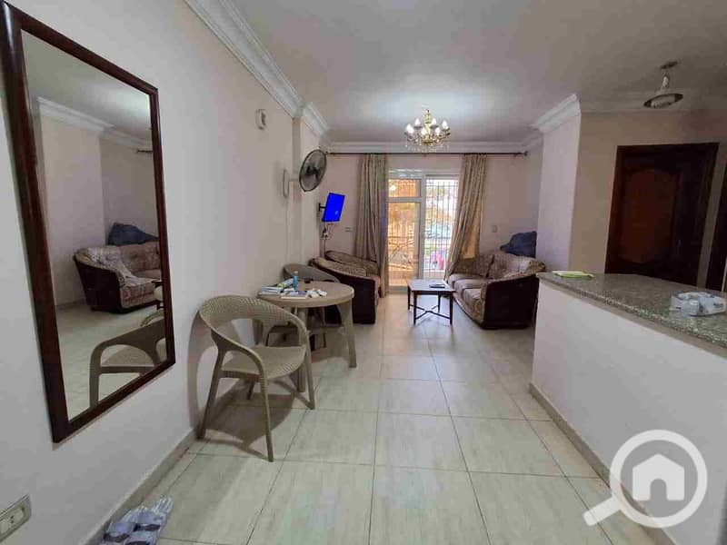 1000462350. jpg 1000462350. jpg