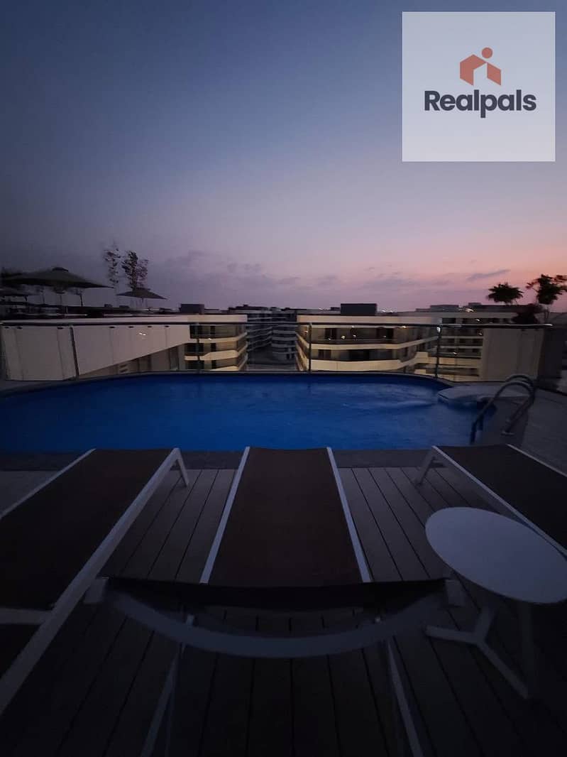 6 759d1677-6bca-4702-a9d2-39df67b7b3bd. jpeg