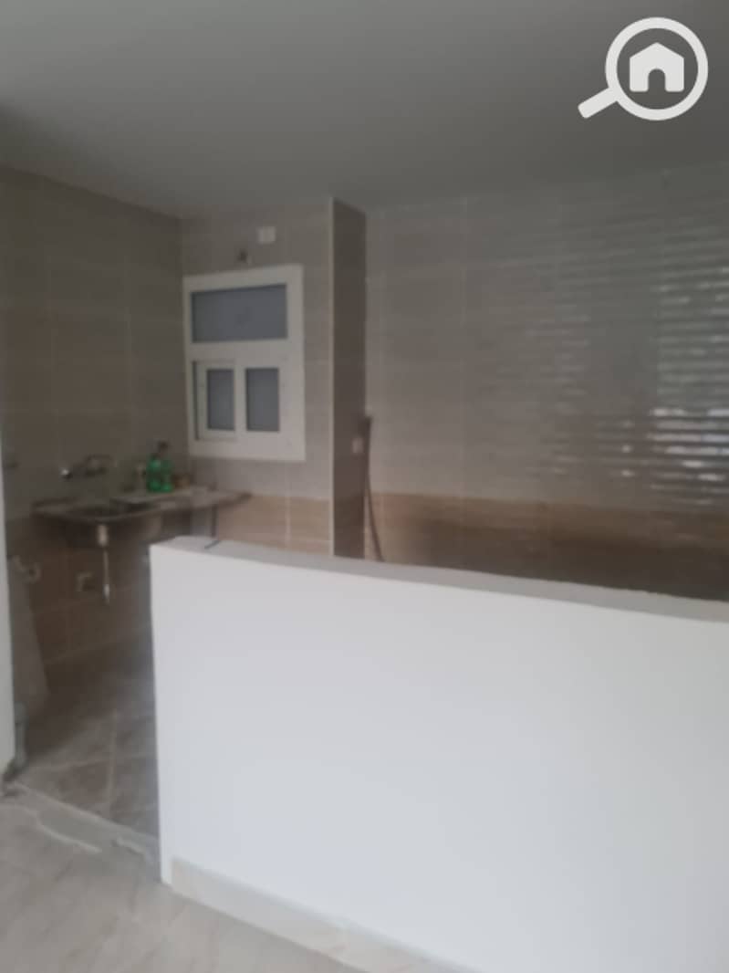 3 7e9f7bcc-f0db-4ae0-ba55-f6bc04a57d37. jpg