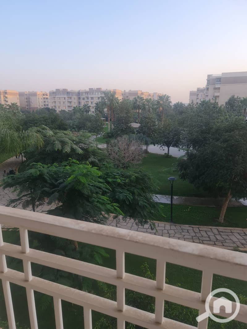 9 d2764775-48a3-406f-afa3-7f0e75ba77ff. jpg