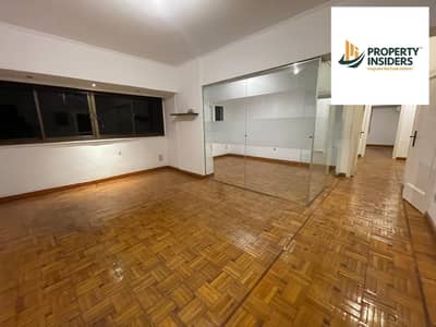 مکتب  للايجار في الزمالك، القاهرة - 1. jpg