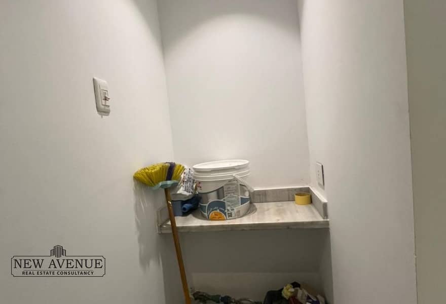 5 2b9c3bb8-5505-4e55-b414-0f77ec655ec2. jpg