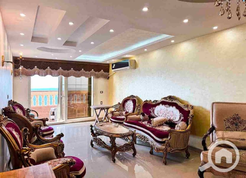 2 received_1813990032588572. jpeg