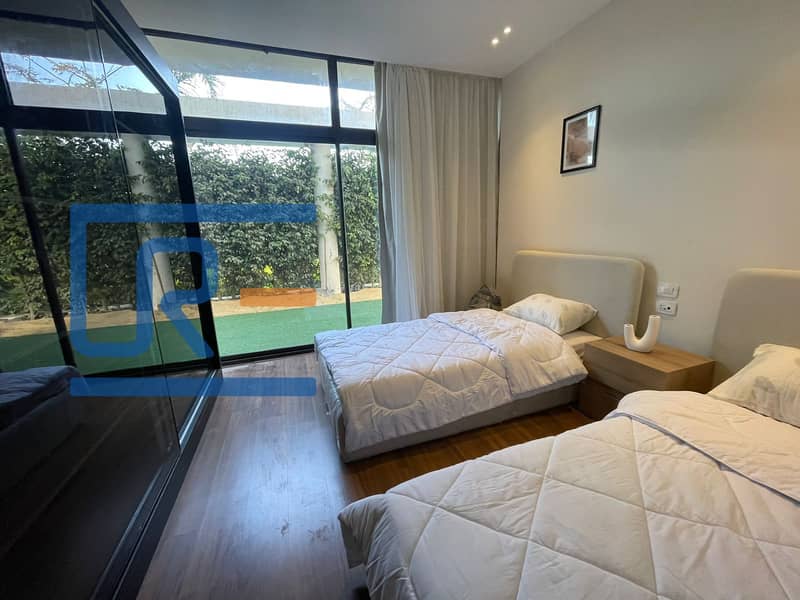 6 WhatsApp Image 2025-12-15 at 3.50. 07 PM (4). jpeg