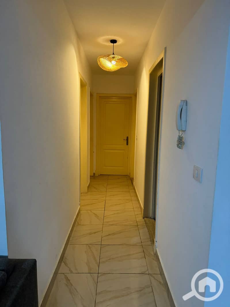 9 c67765c1-4451-4477-a3cb-bb1858f8e6c4. jpg