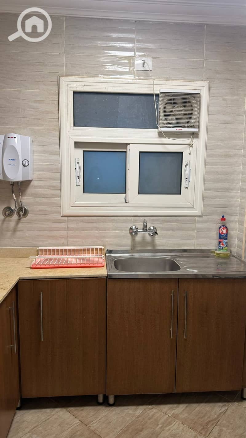 13 0e89e79a-d406-46d0-a32f-4c8421787aa4. jpg