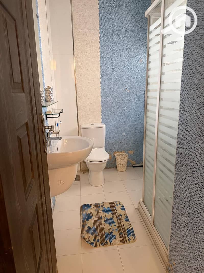 8 effa003a-cbc0-4060-8a8f-dd916e837b65. jpeg