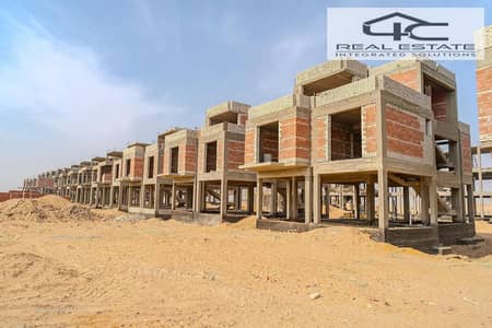 4 Bedroom Townhouse for Sale in New Cairo, Cairo - IMG-20251216-WA0178. jpg 4 Bedroom Townhouse for Sale in New Cairo, Cairo - IMG-20251216-WA0178. jpg