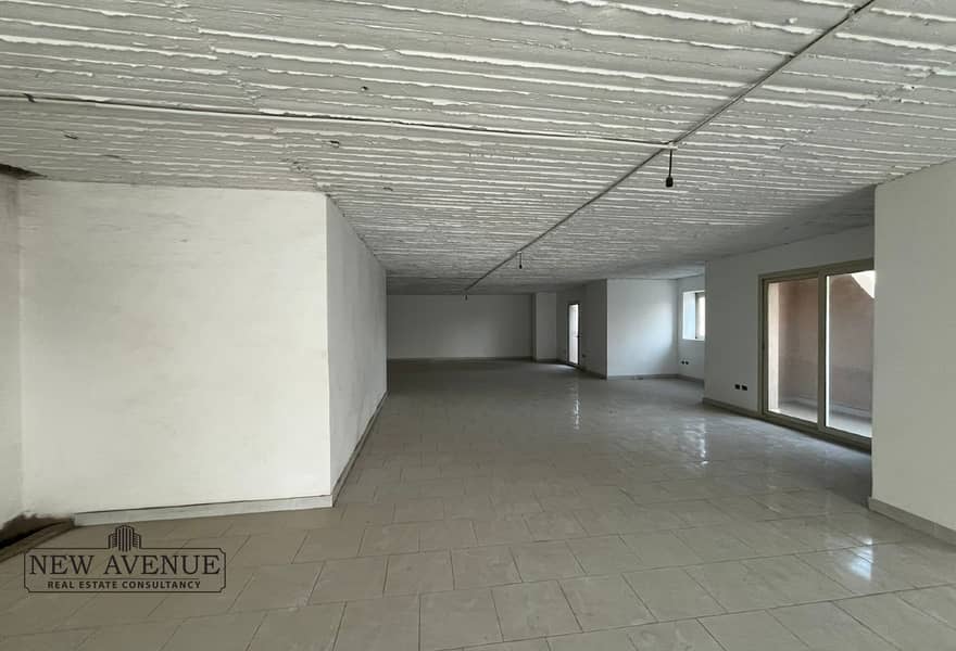 5 44c28bd0-ebbd-412f-b5c4-2f3b46dd650c. jpg