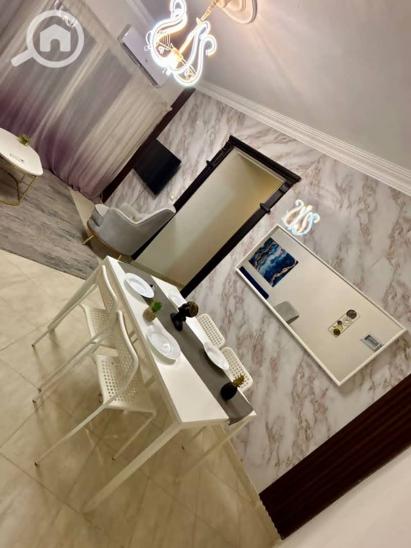 5 d9627ad9-51a8-4bbe-a9ee-8bd93796bb3f. jpg