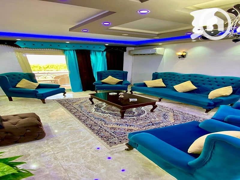 4 d03f735c-c25e-43c9-9b5c-006129f4e456. jpg