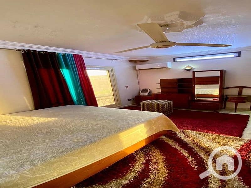 7 31b1e7b7-0b9f-46a1-8c81-fac2ea3d8a01. jpg