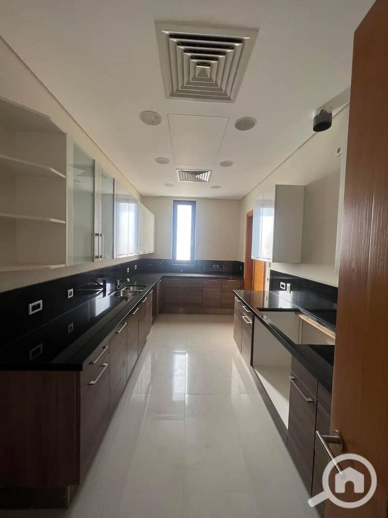 6 WhatsApp Image 2024-07-18 at 17.08. 44_2789cf70. jpg