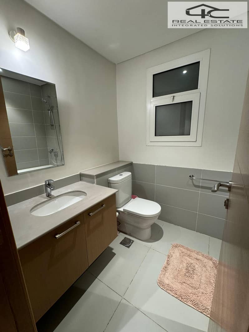 10 WhatsApp Image 2025-12-13 at 1.16. 41 PM (1). jpeg