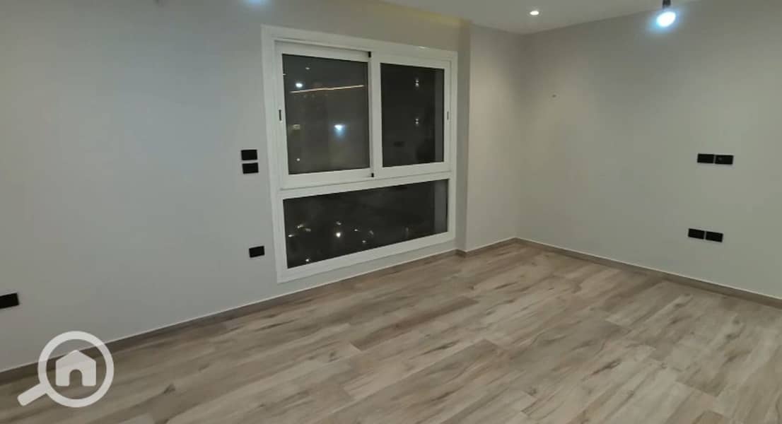 2 WhatsApp Image 2025-12-16 at 13.21. 23. jpeg