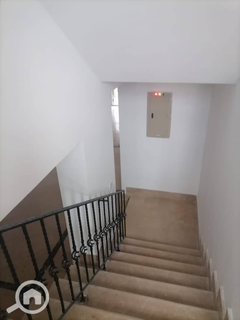 20 WhatsApp Image 2021-12-29 at 9.41. 21 PM. jpeg