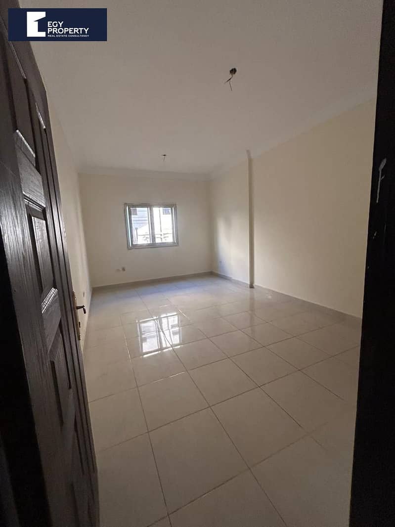 7 _files_90ba6129-dc0a-46a0-9b7f-826618a9ec01. jpeg