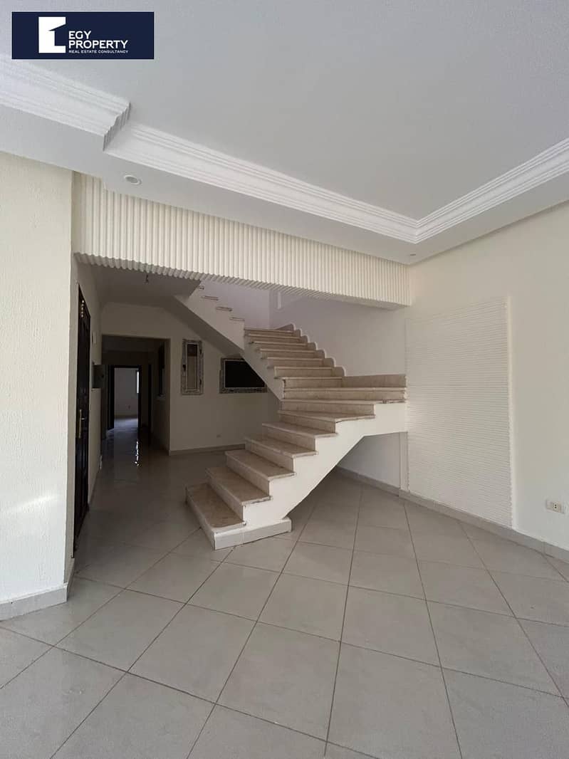 11 _files_6c2f9bf3-d1c5-4bac-9baf-c47d2ecc38dd. jpeg