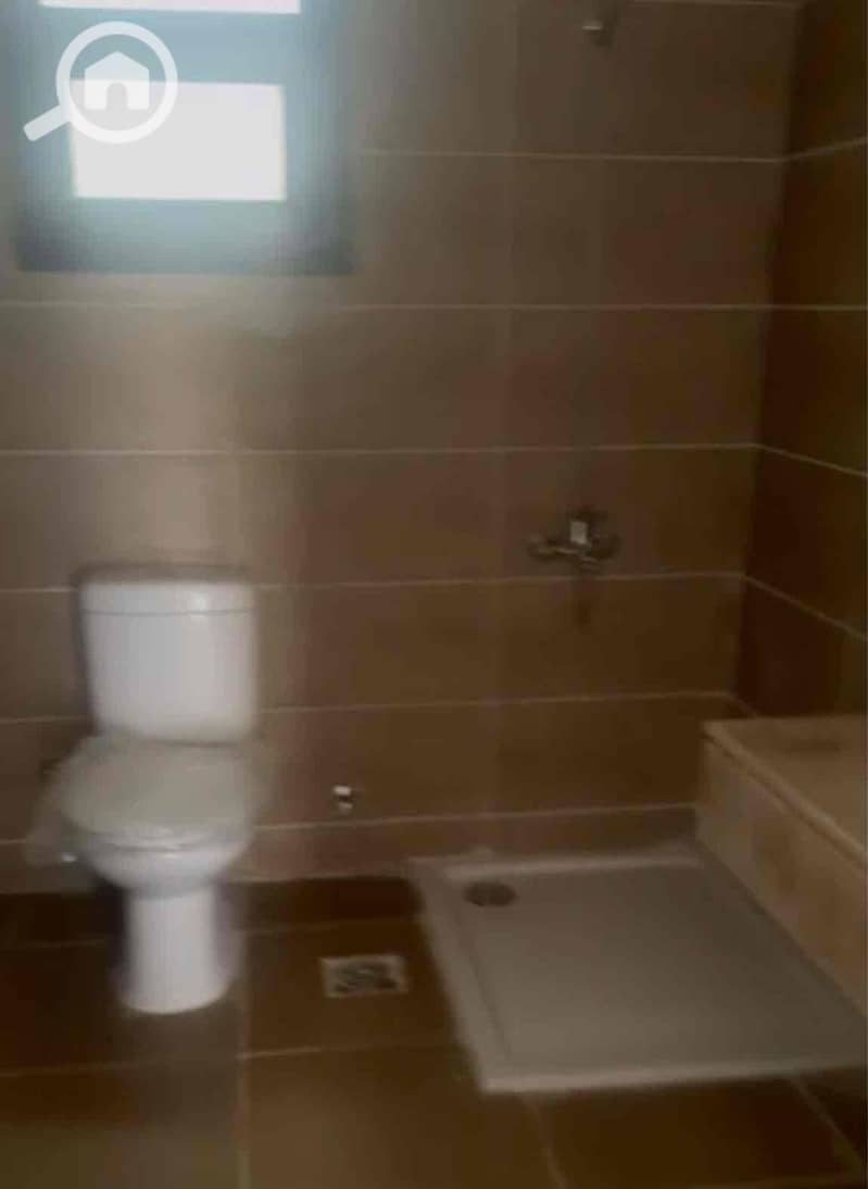 4 78b467d4-e2f8-4dc5-b36c-a4a509b4c86b. jpg