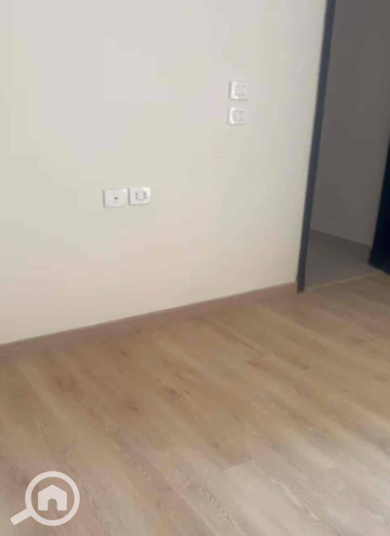 5 4b4a1b21-452f-4326-81ca-119199a5fa0a. jpg