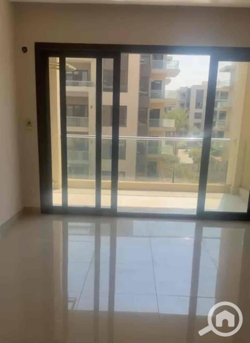 6 e5467c4f-cb85-4f40-b6ac-52547c605784. jpg