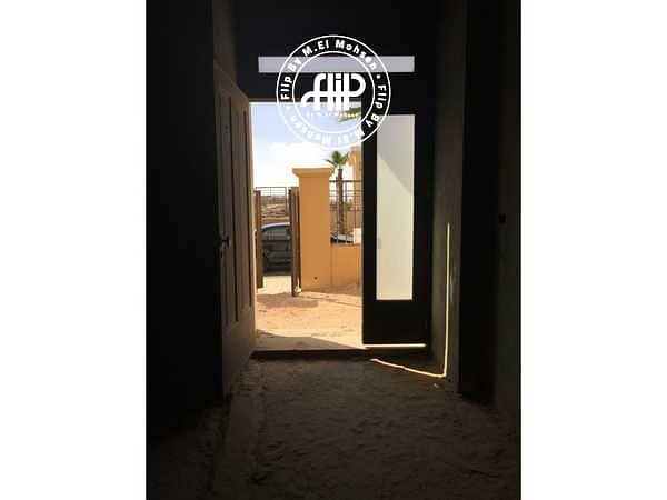 13 wpcnXEJ2WSe48QJY3tNfHMg025a6Um1pG4Y702Vc. jpeg