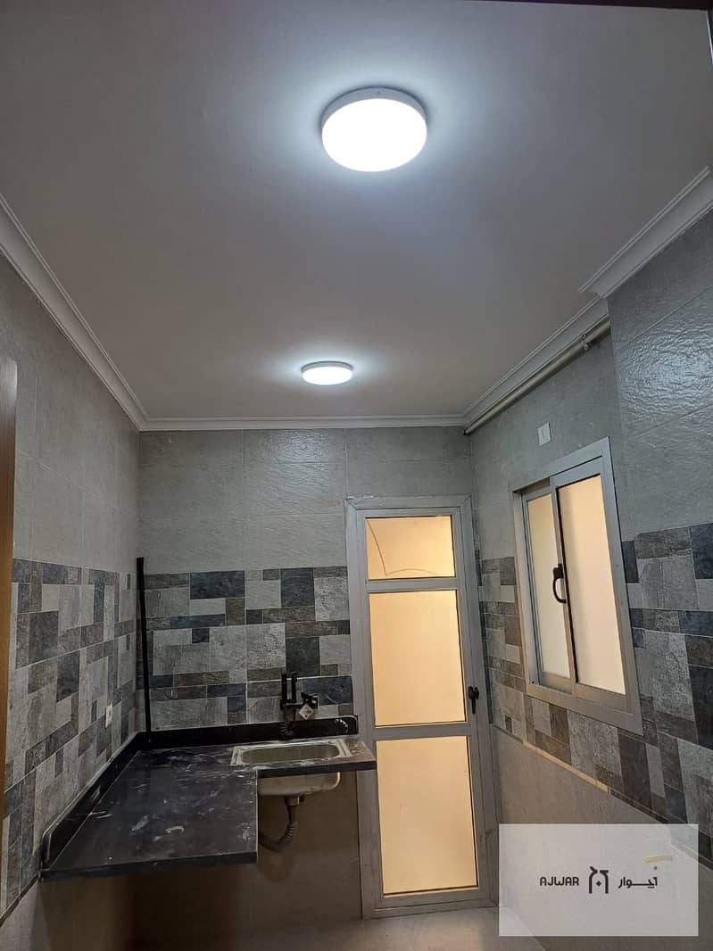 8 be391afb-1dec-4fa4-a2fb-6d628399f418. jpg