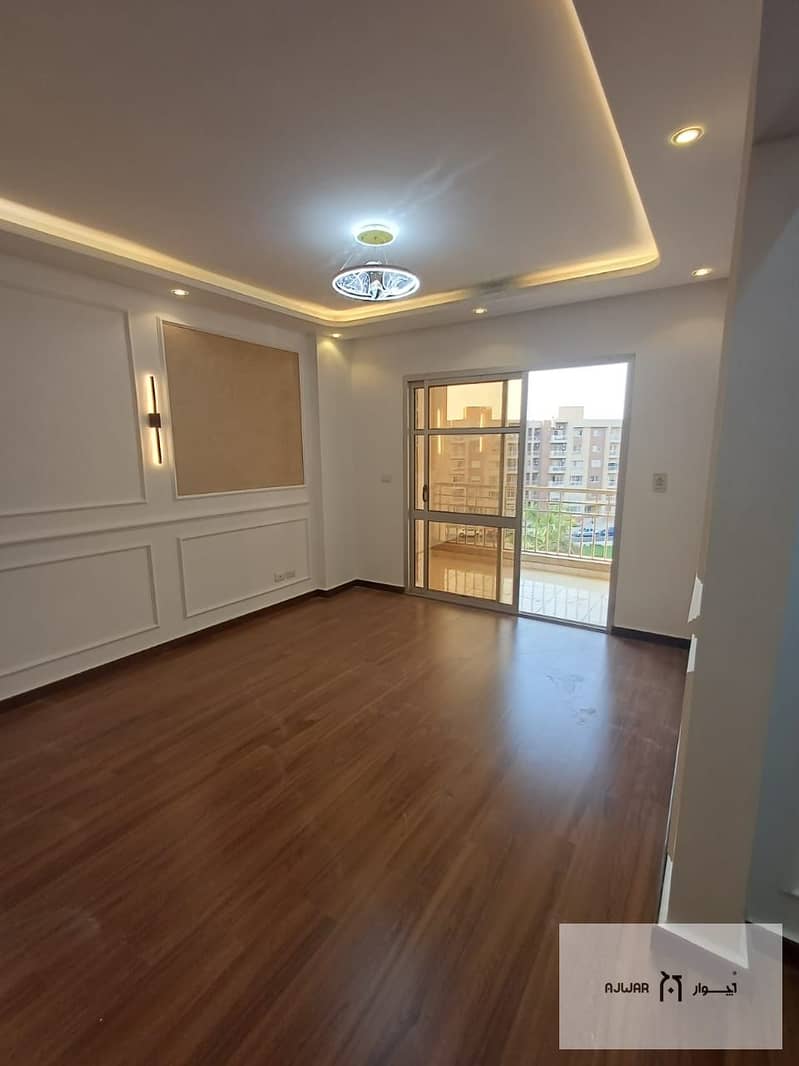 10 3a381d3d-e5d8-41b0-91a9-fcebf55fd8a9. jpg