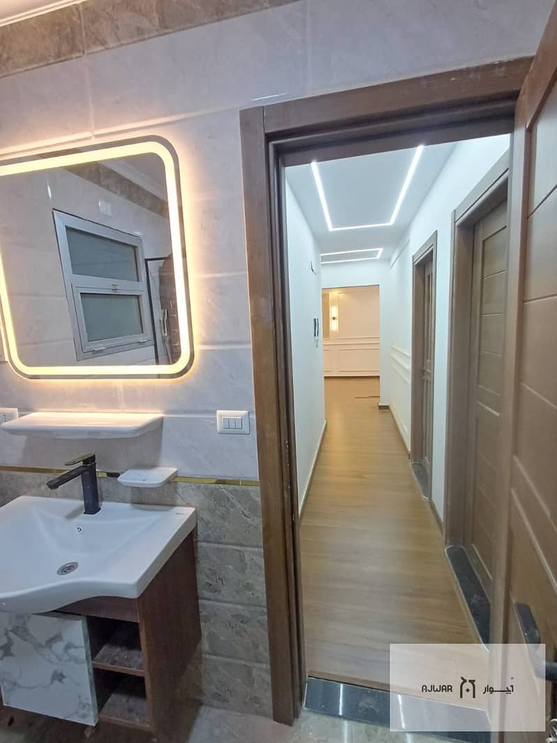 12 56fdde5e-8c90-4931-981b-cbc22ed19b53. jpg