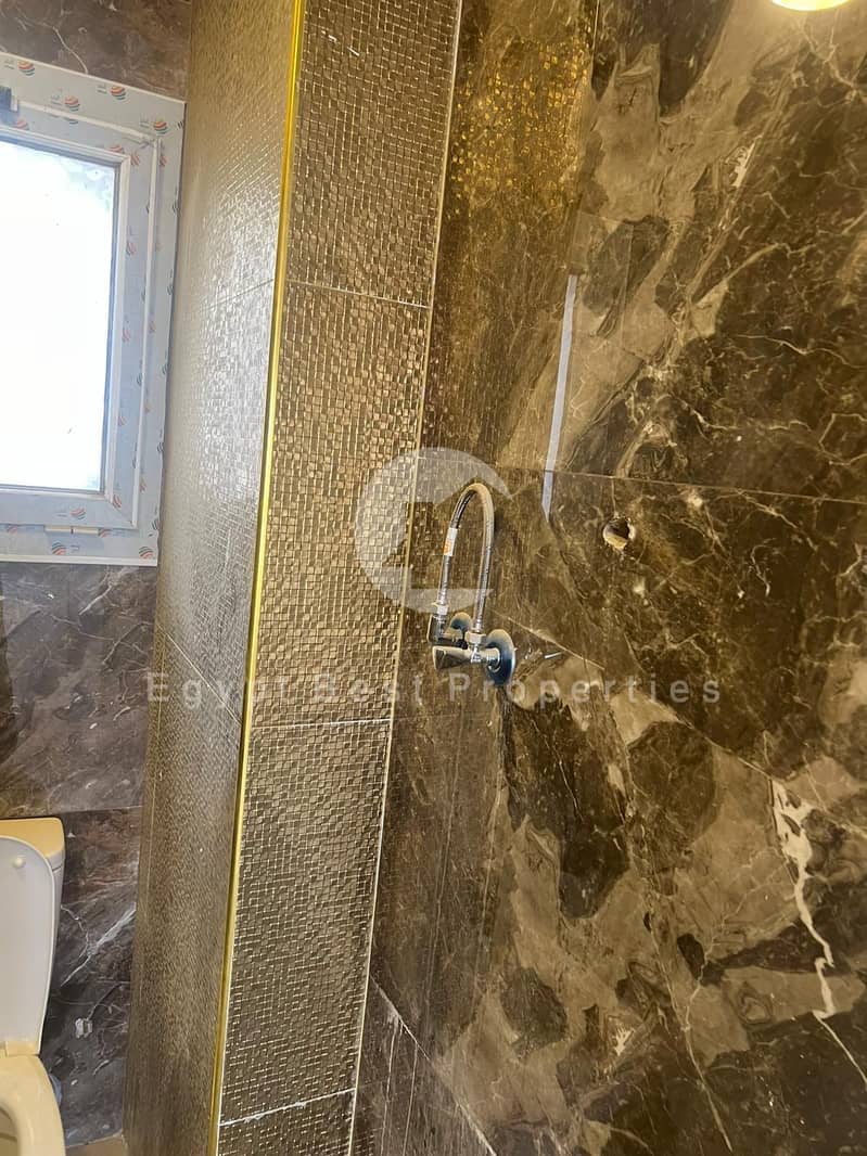 5 WhatsApp Image 2025-12-15 at 6.43. 00 PM (1). jpeg