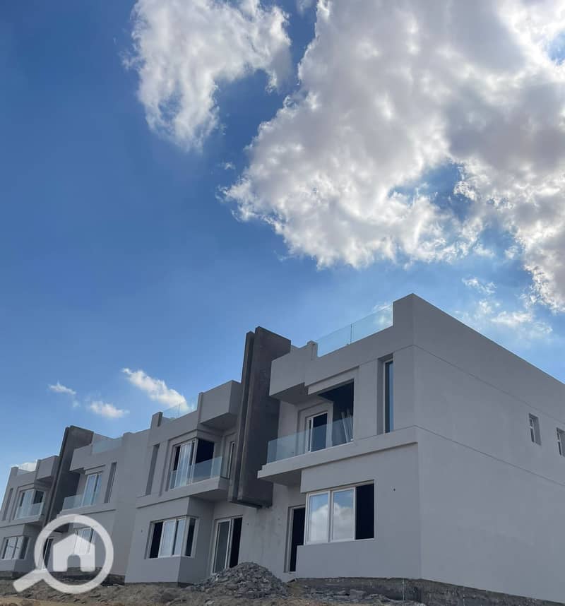 6 559489335_4215204428749851_1651803095644065669_n. jpg