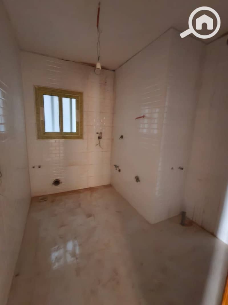 4 WhatsApp Image 2025-12-15 at 9.15. 46 PM (2). jpeg