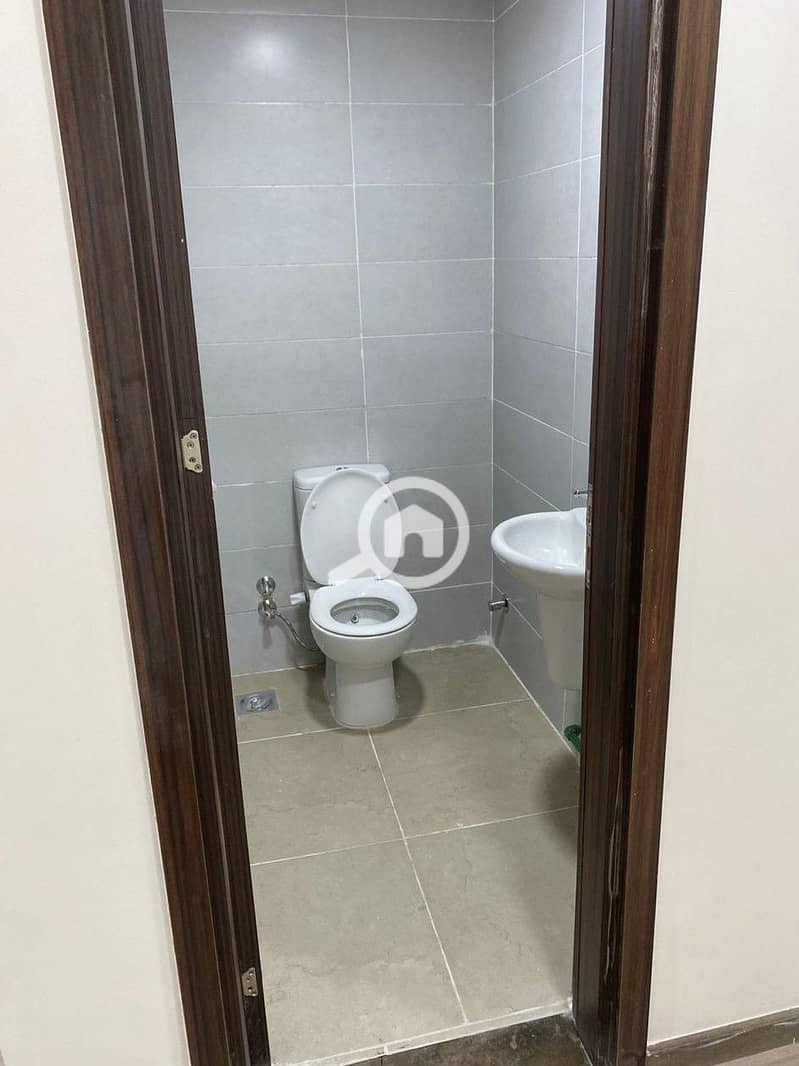 7 WhatsApp Image 2025-12-16 at 1.54. 01 PM (1). jpeg