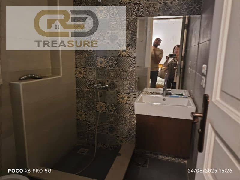 8 WhatsApp Image 2025-12-15 at 2.50. 50 PM. jpg