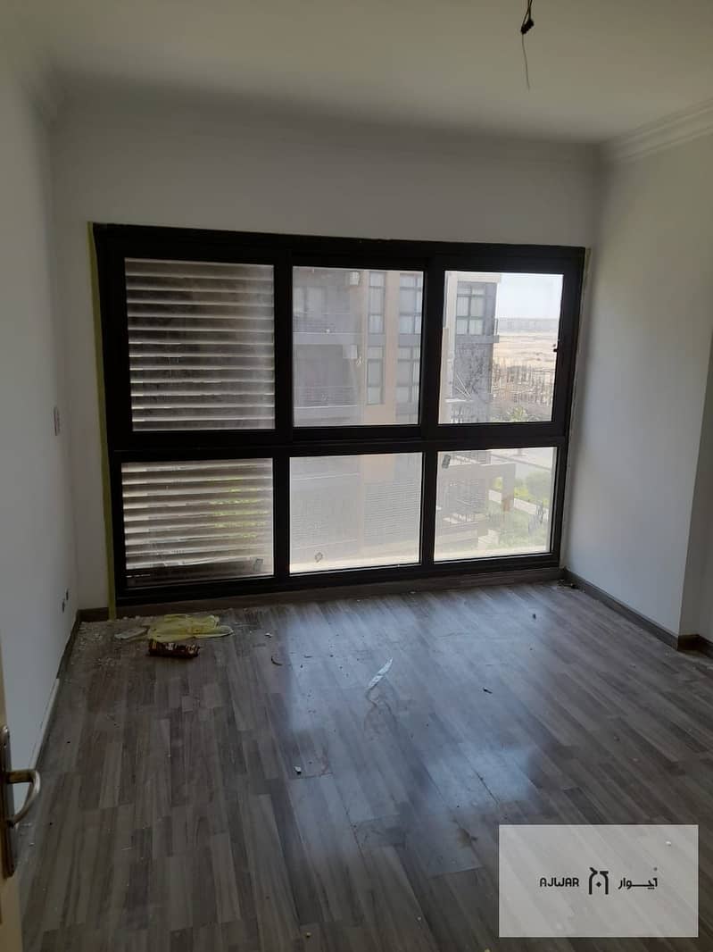 11 c8d3d729-9739-4248-b4b3-3a0b6e8fd072. jpg